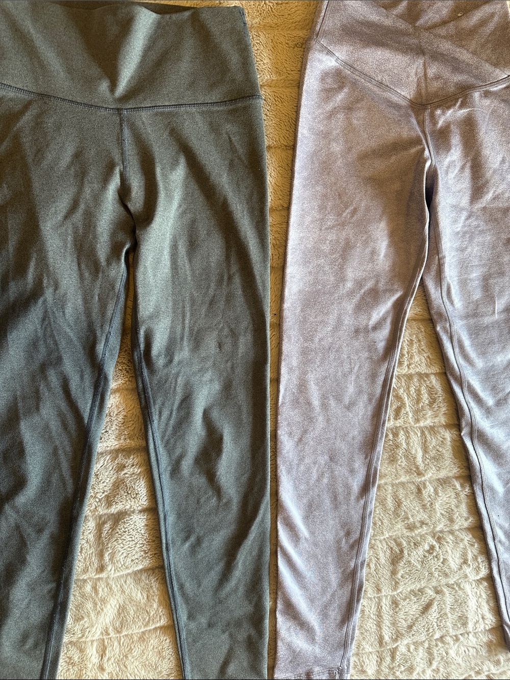 aerie High-Waist Leggings in Charcoal and Lavender - Picture 4 of 4